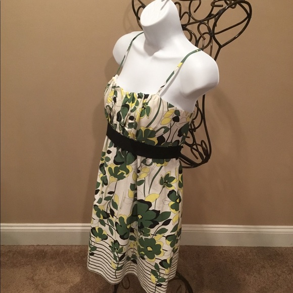 SUN DRESS 🆕 - Picture 6 of 9